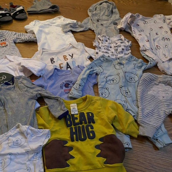 0-3 Month BOY Clothing Lot - Picture 4 of 6